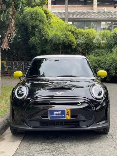 Mini Cooper Se 0.0 Iconic At