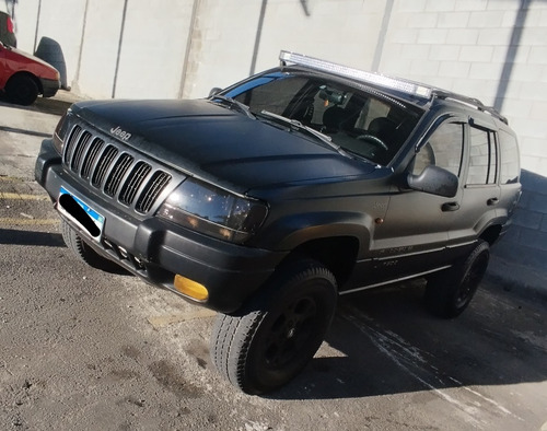 Jeep Grand Cherokee 4.0 Laredo 5p