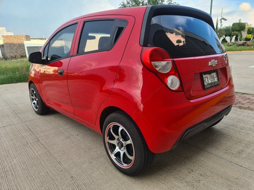 Imagen 3 de 8 de Chevrolet Spark 2017 1.3 Ls Classic Cargo Aa Mt