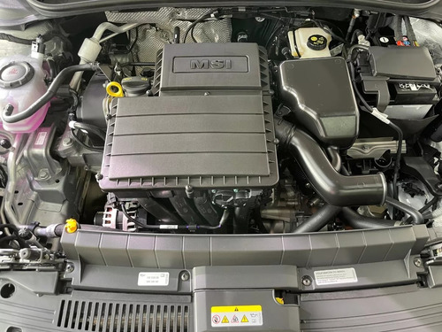 Volkswagen Polo 1.6 Msi Track