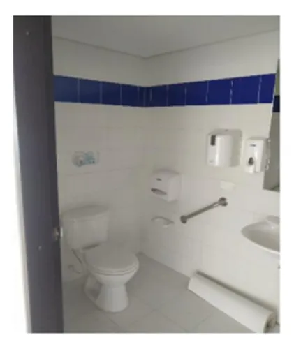 Oficina En Arriendo En Parque Central Bavaria. Cod A1614421
