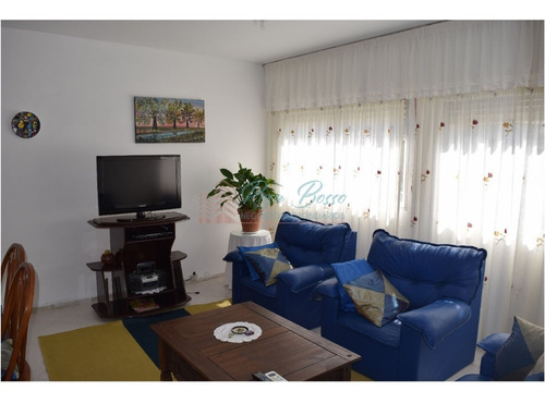 Apartamento En Peninsula, 2 Dormitorios *- Ref: 2773