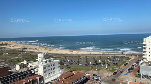 Imagen 7 de 30 de Apartamento Con Vista Al Mar En Venta - Punta Del Este Peninsula-ref:31431