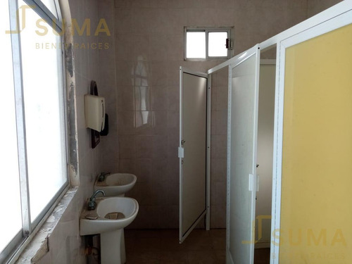 Imagen 13 de 14 de Edificio Comercial - Miramar