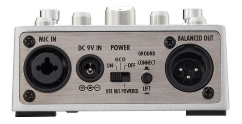 Pedalera Zoom A3 Preamp Guitarra Acústica Efectos Usb Cuot Color Plateado