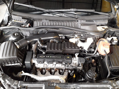 Chevrolet Corsa 1.4 Mpfi Premium Sedan 8v Flex 4p Manual