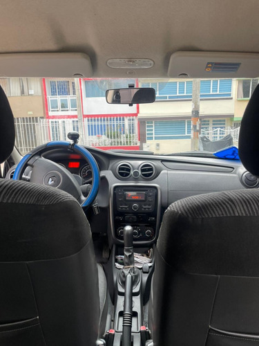 Renault Logan Dynamique 2015