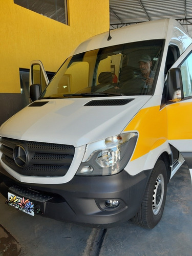 Mercedes-benz Sprinter Van 2.2 Cdi 415 Luxo Teto Alto 5p