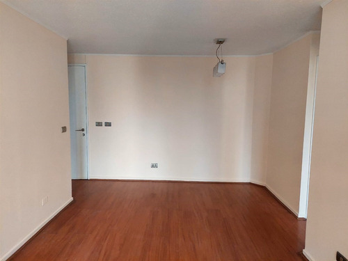 Departamento En Venta De 2 Dorm. En Macul