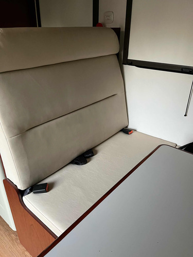 Mercedes Benz Modelo Sprinter 515