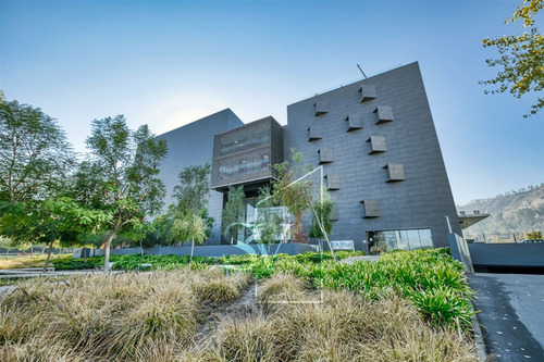 Planta Libre, Amplia Y Cómoda Oficina En Venta En Huechuraba