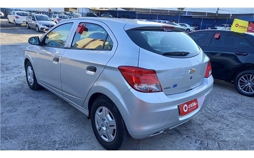 Imagem 4 de 8 de Chevrolet Onix 1.0 Mpfi Joy 8v Flex 4p Manual