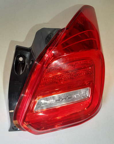 Calavera Suzuki Swift 2018 2019 2020 2022 2023 Original Led Derecho/pasajero Rojo (Usado)