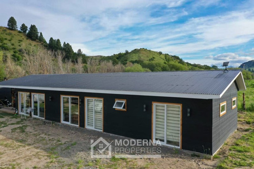 Casa De 135 M2, 4d / 3b En Sitio De 5000 M2