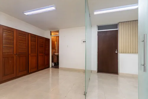 Consultorio En Venta Versalles