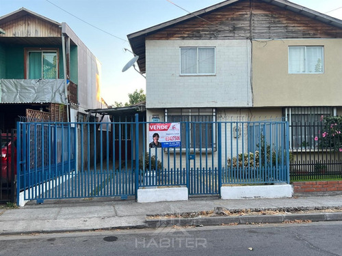Casa En Venta De 3 Dorm. En Curicó