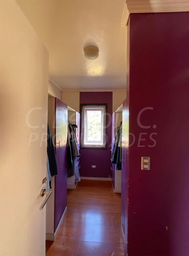 Gran Casa Familiar Con Espacios Amplios