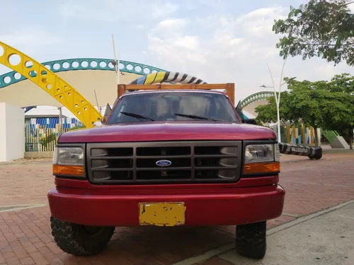 Ford F-150 5.0 Xlt Flare Side