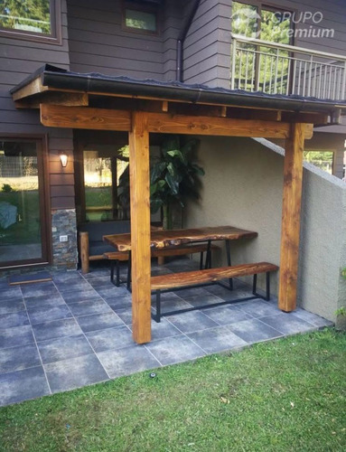 Casa En Venta 3d/ 2b Los Alerces De Alicura En Pucón