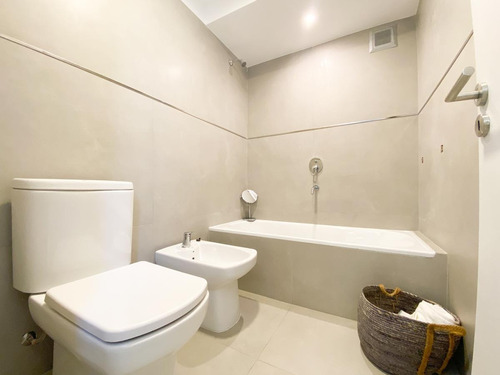 Imagen 27 de 30 de Departamento De 3 Dormitorios En Venta En Rosario Zona Río, Parque España