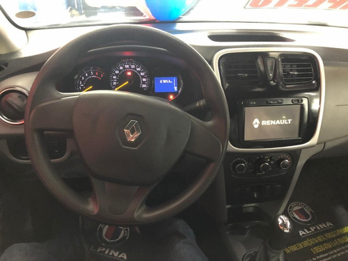 Renault Logan Expression 1.6 2017