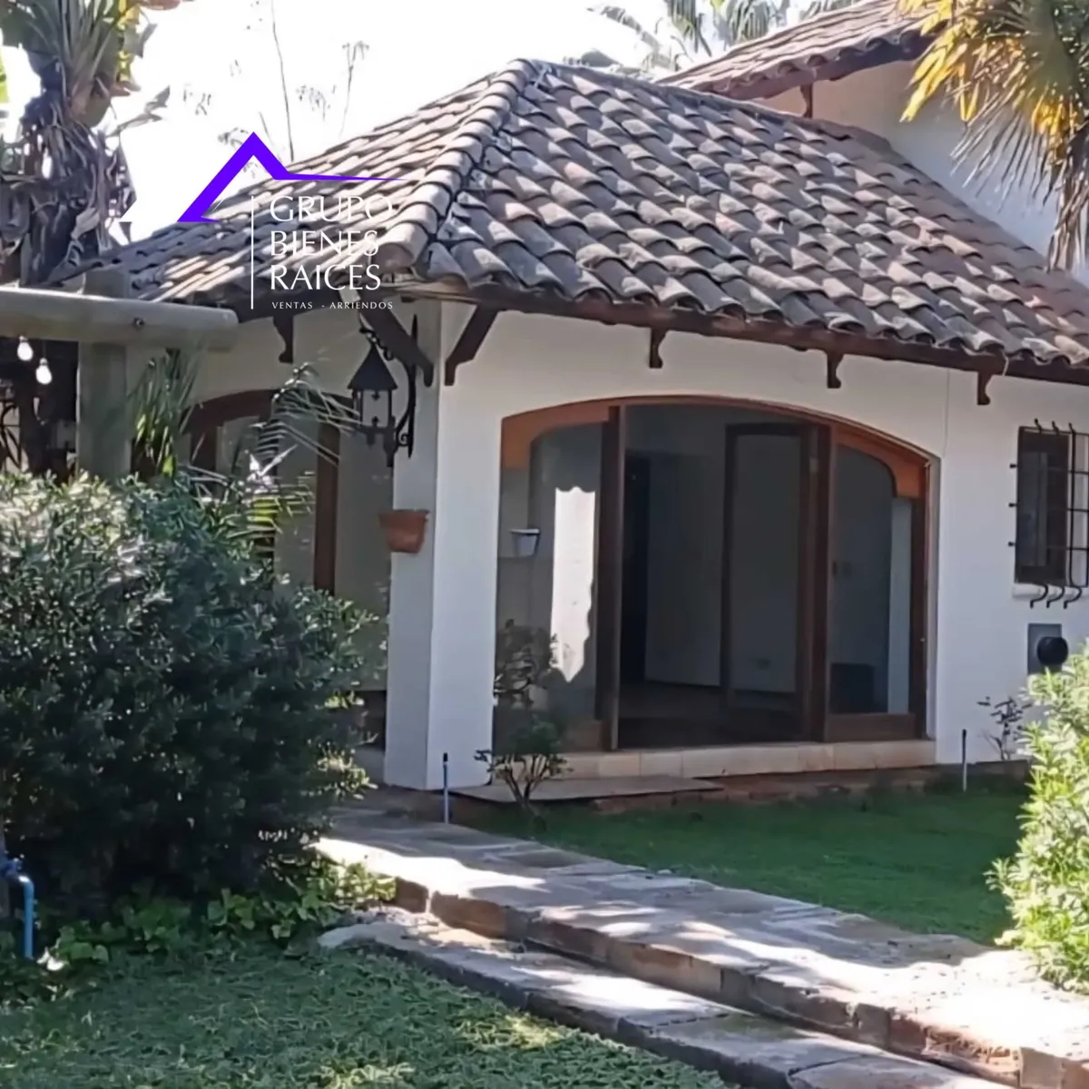 Imagen 3 de 25 de Moderna Casa Con Excelente Conectividad (176160)
