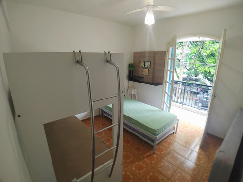 Imagem 6 de 14 de Apartamento Á Venda - R$390 Mil - 2 Dormitórios - Vaga - Sacada Grande - Praia Das Pitangueiras - Guarujá-sp - - Ap04901 - 34841152