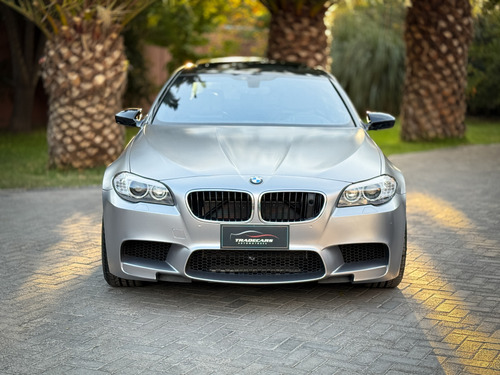BMW M5 Sedan Ag - B