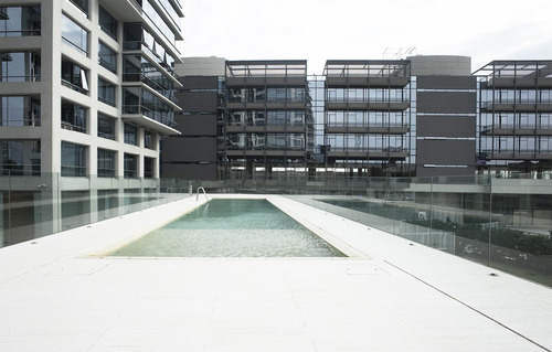 Excelente Tres Ambientes En Complejo Al Río - Venta Con Renta