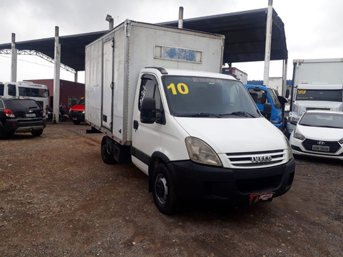 Imagem 14 de 14 de Iveco 35s14