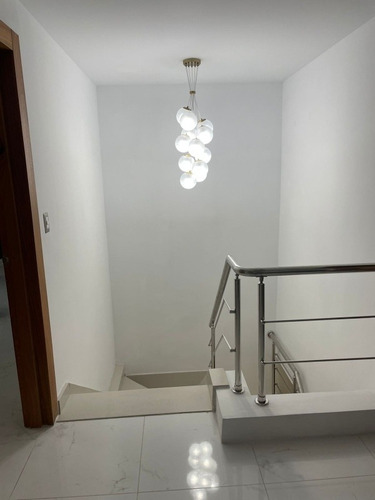 Imagen 5 de 6 de Hermosos Apartamento Amueblado 2 Pisos Tipo Loft Piantini