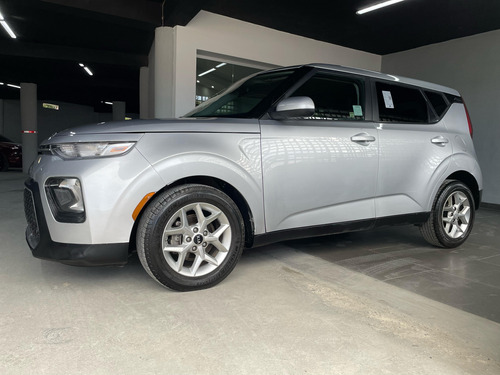 Kia Soul S 2021