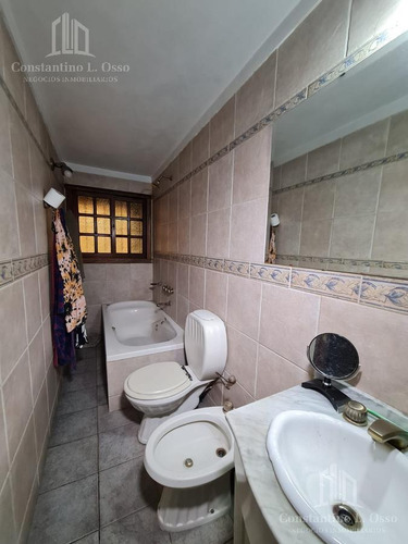 Imagen 7 de 30 de Casa - Venta - Lanus Este - Con Mucho Potencial
