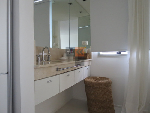 Brava Piso Alto Impecable- Ref: 4797