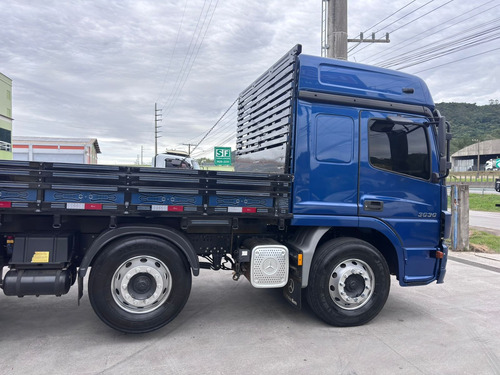 Mercedes Benz Atego 3030 Carroceria