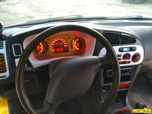 Mitsubishi Lancer Gl Mt 1300cc