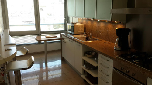 Le Parc 2 Ambientes Piso Alto 1 Cochera - Puerto Madero