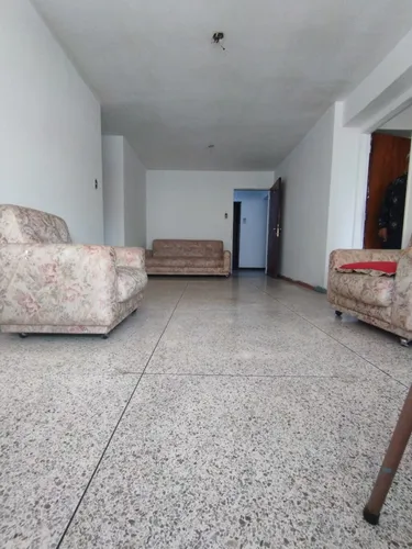Cómodo Apartamento Av. Baralt