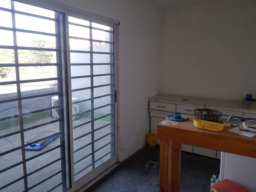Imagen 17 de 21 de Local Con Vivienda En Venta En Quilmes Oeste