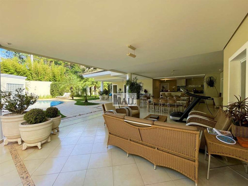 Casa À Venda Condomínio Flamboyant 4 Dormitórios E 4 Vagas - V7941