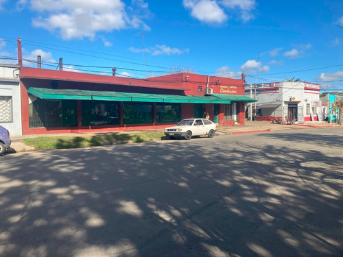 Local En Venta Frente A La Plaza En Cerrillos