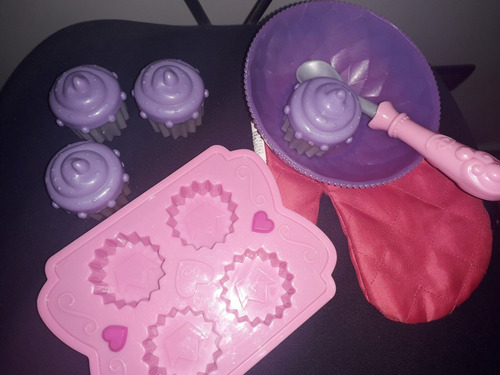 Imagen 2 de 3 de Juego De Cupcakes Princesa - Marca Disney - Usado