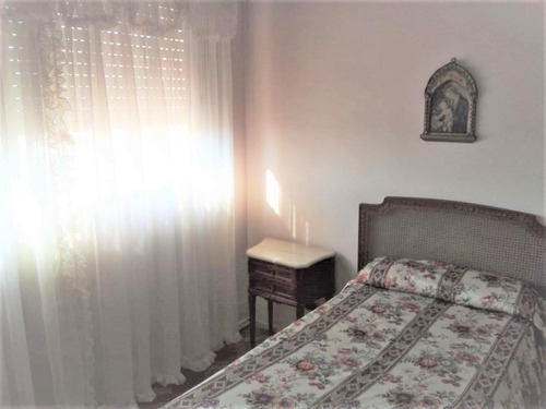 Imagen 10 de 17 de Departamento De 4 Ambientes En Inmejorable Ubicación .