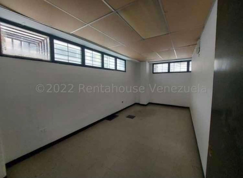 Imagen 11 de 12 de Josè Ravelo 0414-3702803 Alq.galpon En Palo Verde 22-20486