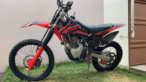Imagem 1 de 9 de Honda Crf 230