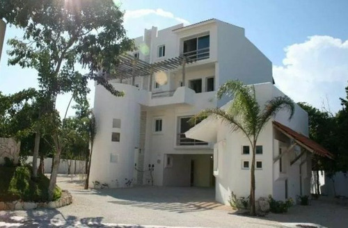 Villa En Venta Lagos Del Sol, Cancun Q Roo