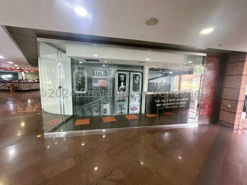 Jg Cod Flex 24-29239 Se Alquila Estupendo Local Comercial En Sebucan, Centro Comercial Sebucan Negociable