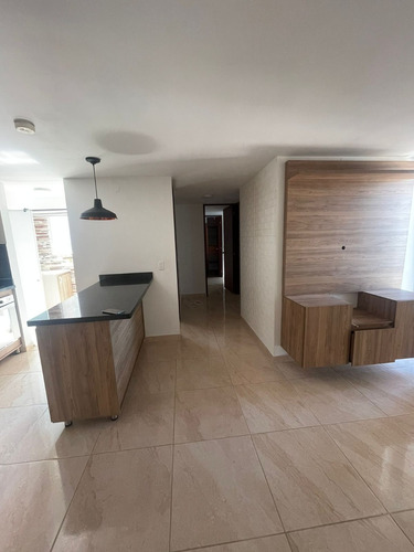 Apartamento En La Estrella, Sector La Tablaza, Precio Negociable