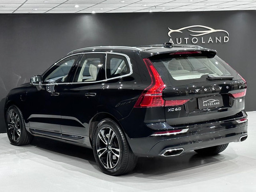 Volvo XC60 60 T-8 HÍBRIDO MOMENTUM 2.0 5p