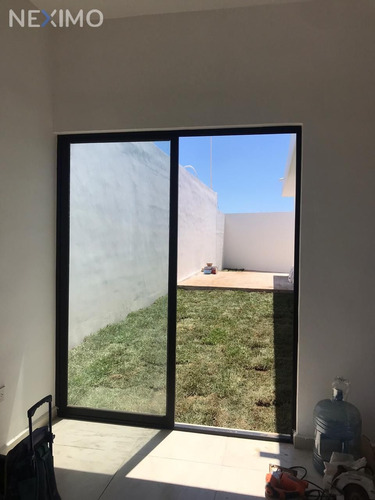 Imagen 3 de 13 de Casa En Venta De Un Piso En Privada Segura Con Alberca En Chichi Suarez Merida En Privada, Yucatan